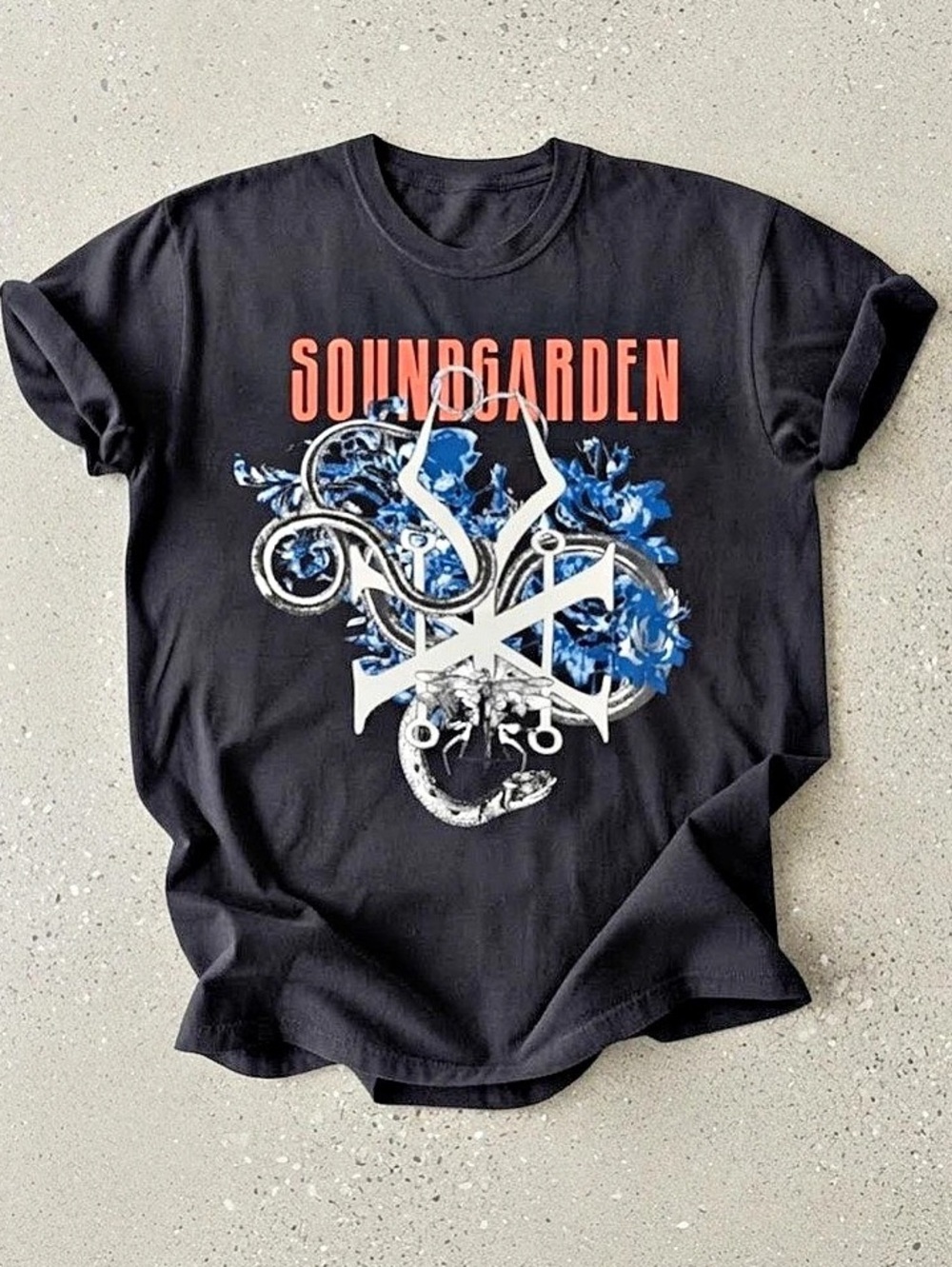 Alternative Gothic Snake Floral Graphic Tee Gildan T-Shirt